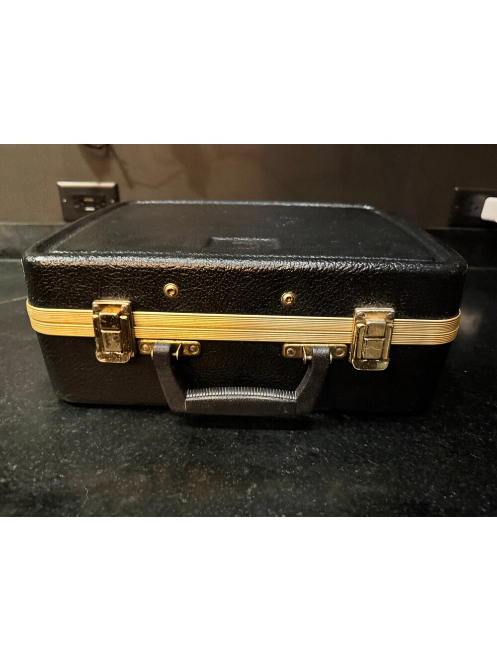 Vintage Hard Shell Travel Case